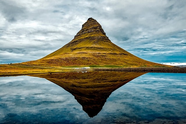 Freedom in Iceland - mount Kirkjufell