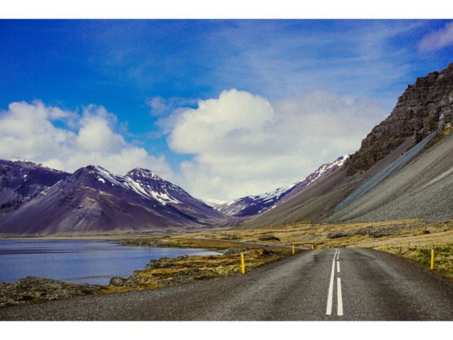 The road to camping in Iceland