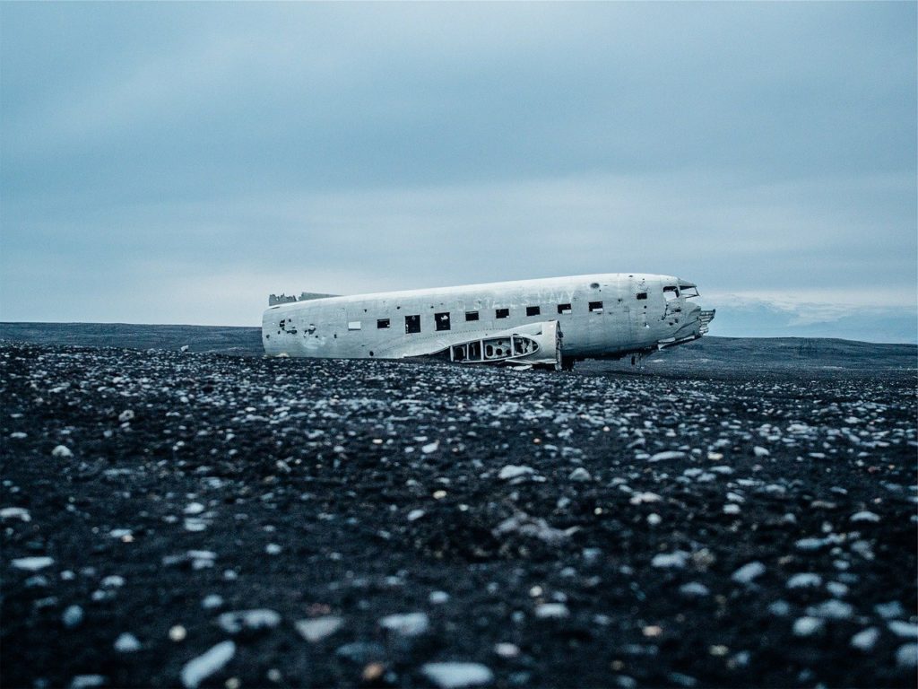 airplane wreck in Iceland