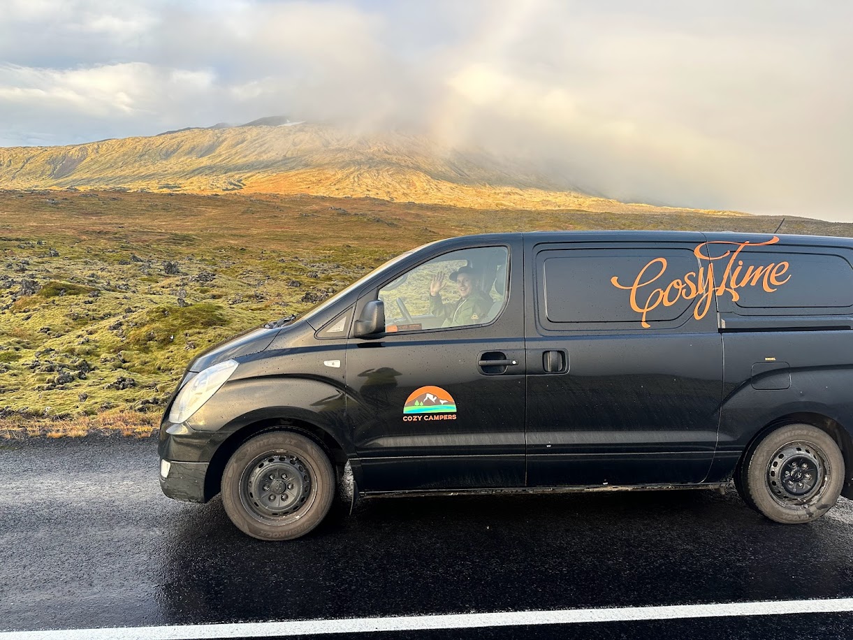 Campers in Iceland - the Perfect Way to Travel on a Budget